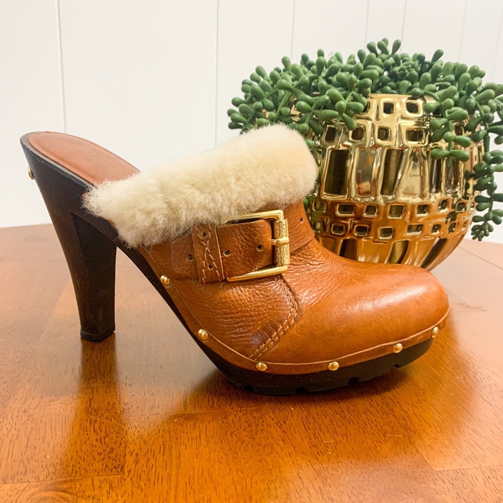 **SOLD** Michael Kors Fairbanks Heeled Mules